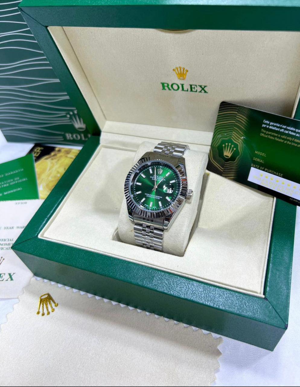 Rolex + boite + sachet