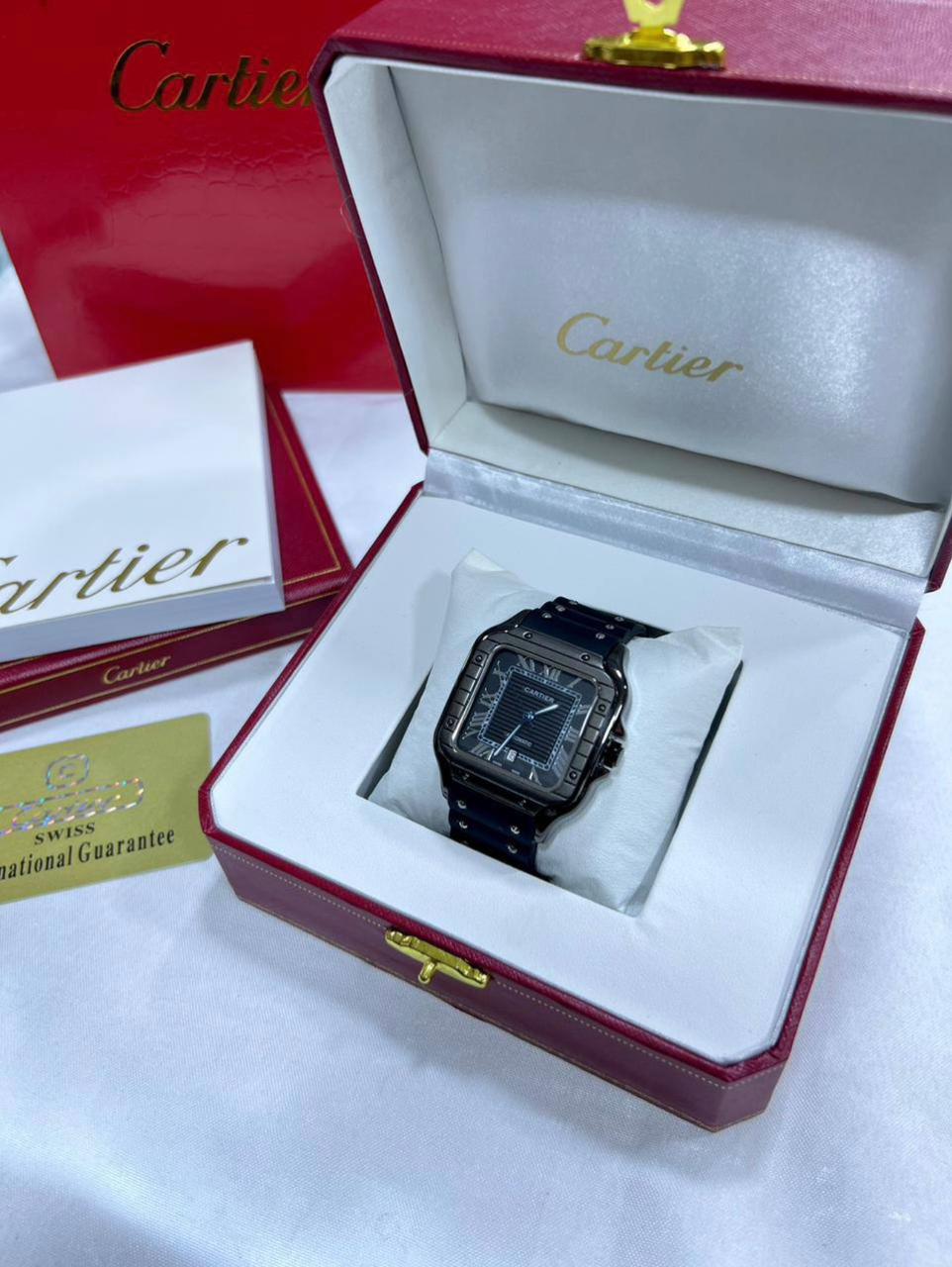 cartier + boite + sachet